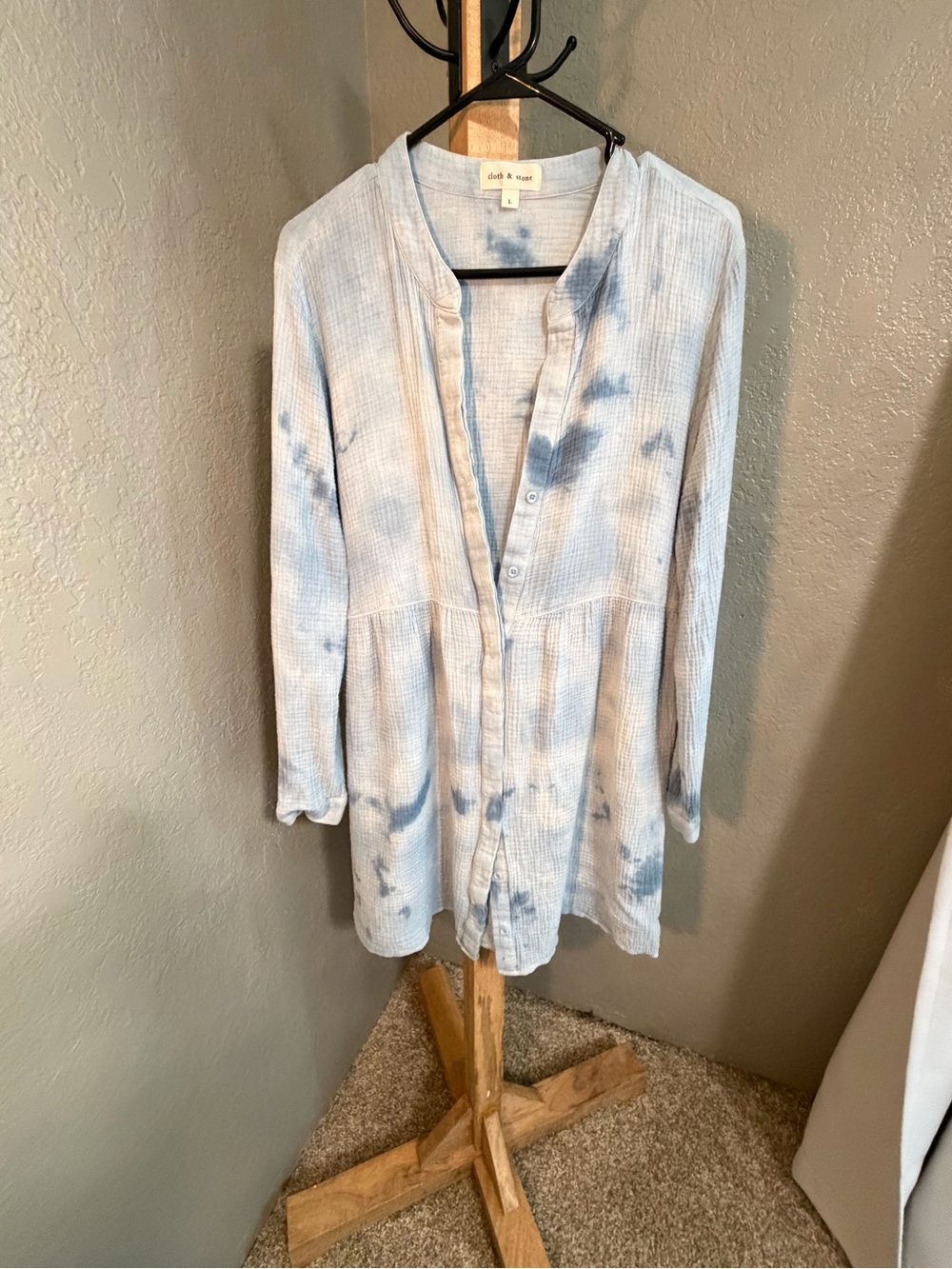 cloth & stone Light Blue and Navy Tie-Dye Button Tunic